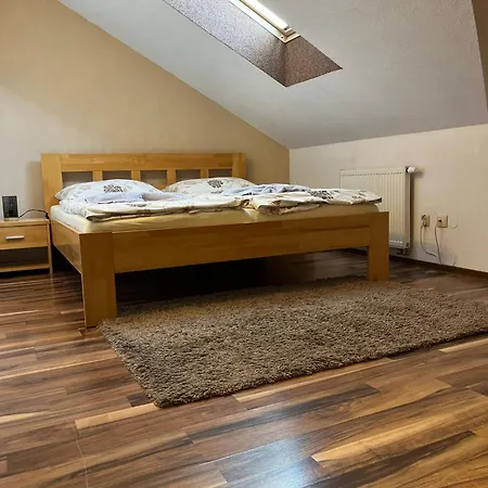 Vakantiehuis Raj